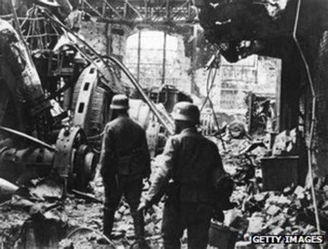 Remembering the horrors of Stalingrad .